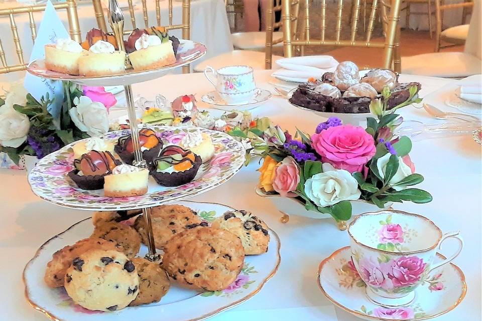 Vintage 3-Tiered Cake Stands.