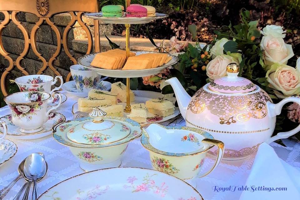 Teacup & Saucer Sets - Royal Table Settings – Royal Table Settings, LLC