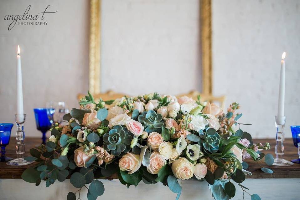 Bloom & Vine Wedding and Event Flowers