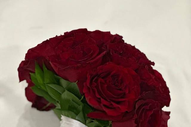 Red rose bouquet