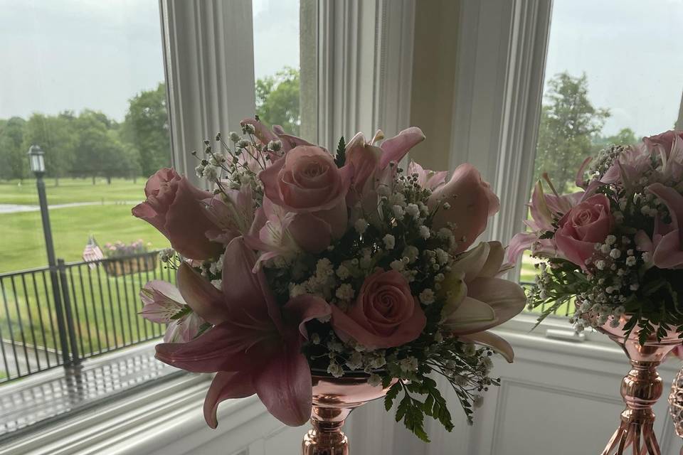 Pink lilies and roses