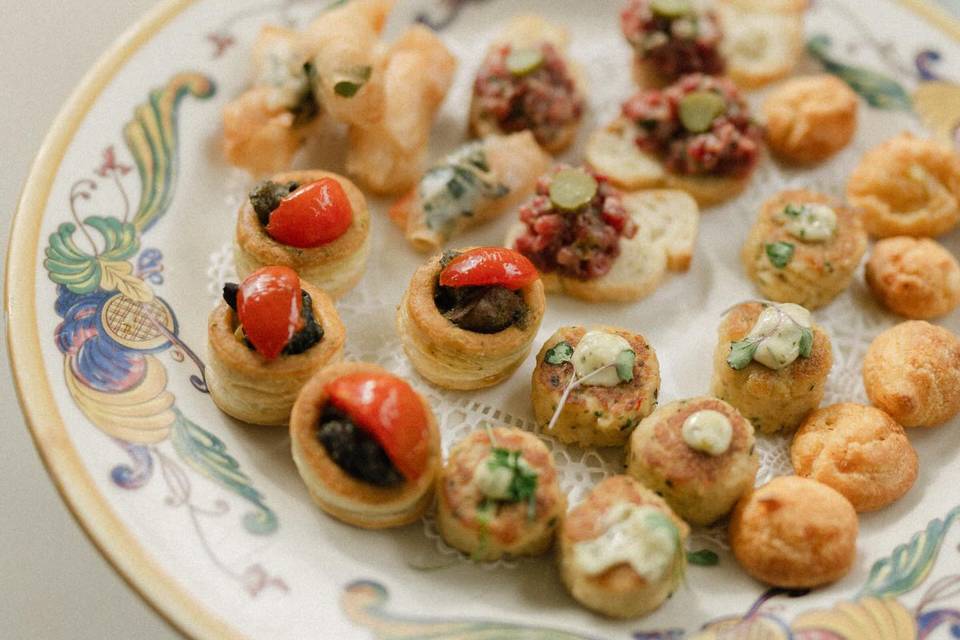 Passed hors d'oeuvres