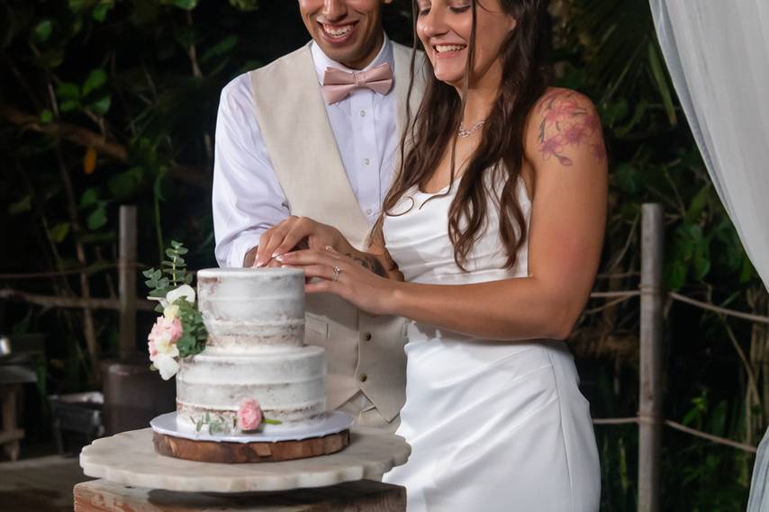 Cutting cake time!