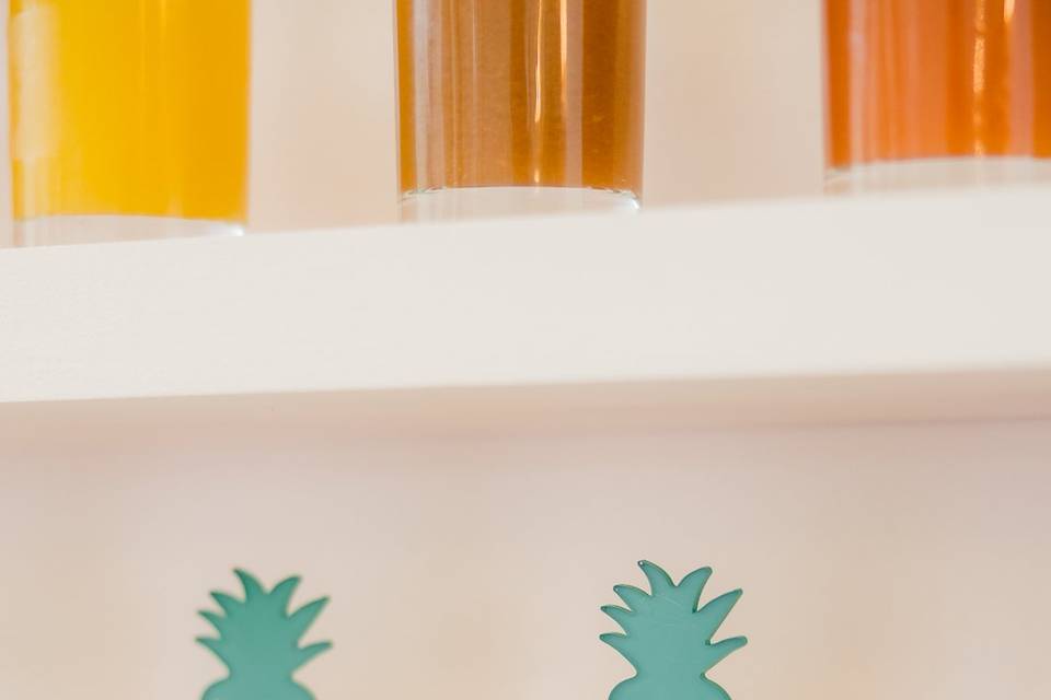 Acrylic Pineapple Escort Tags