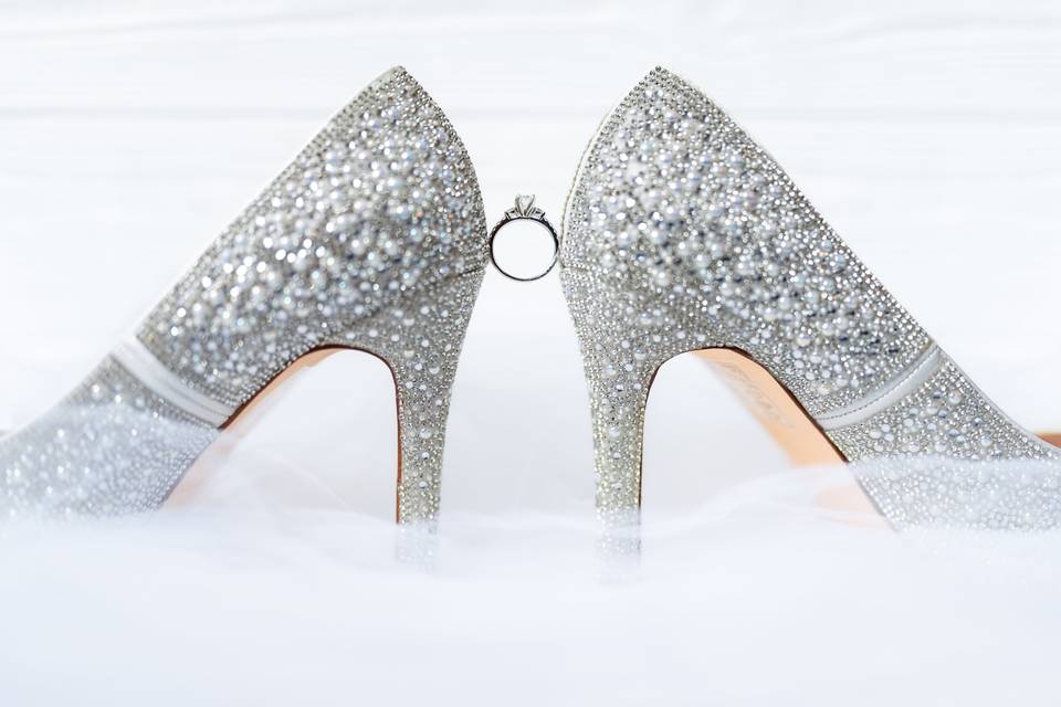 Gold & Elm Wedding Photo