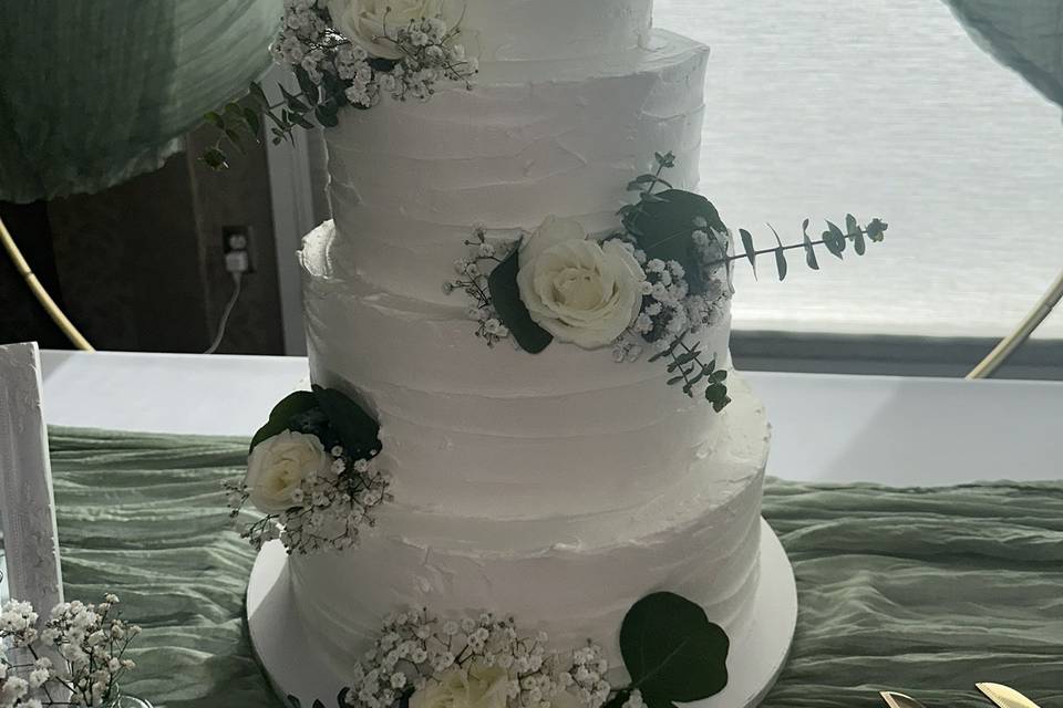 4 Tier rustic Cake