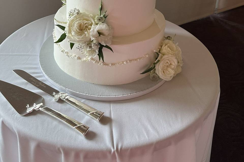 Pearl Crevice Cake