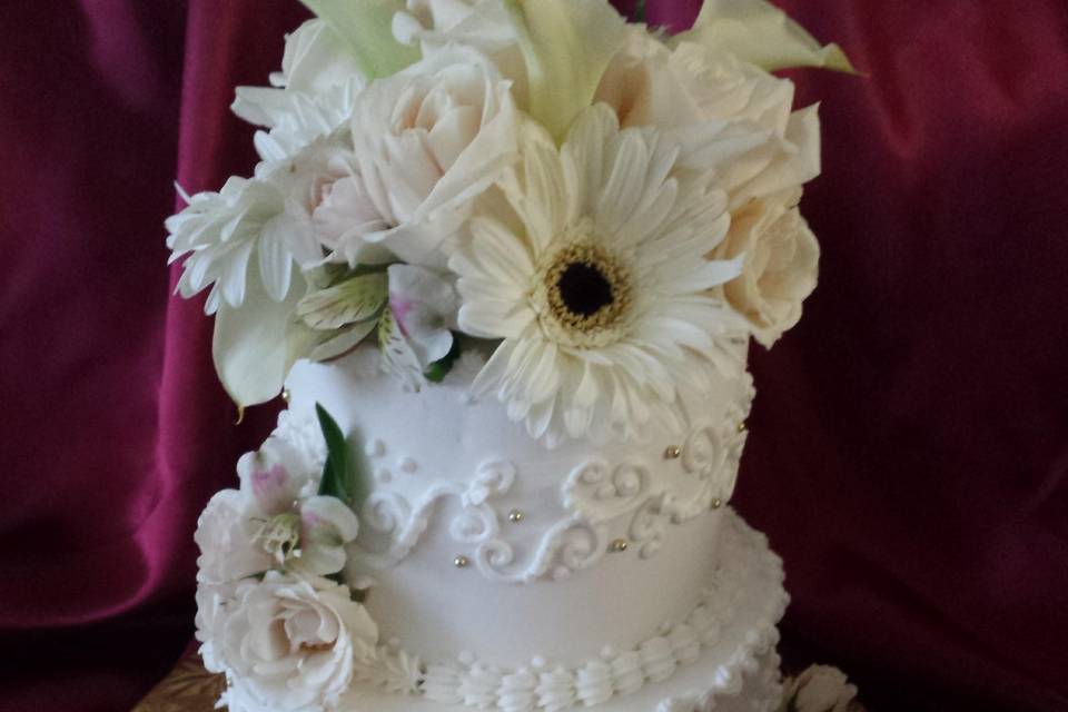 Simple piped 2 tier