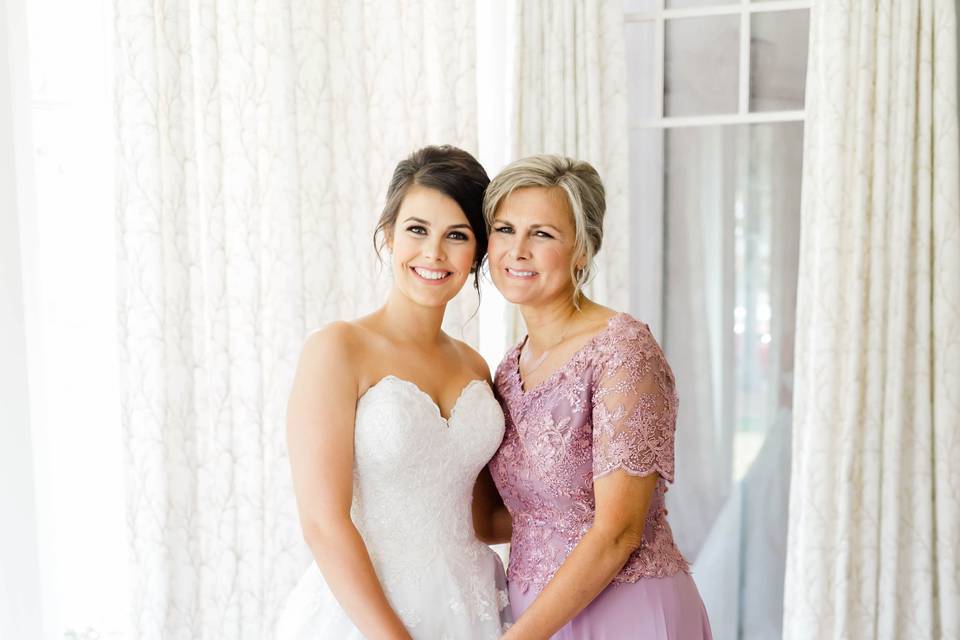 Bride & Her Mom