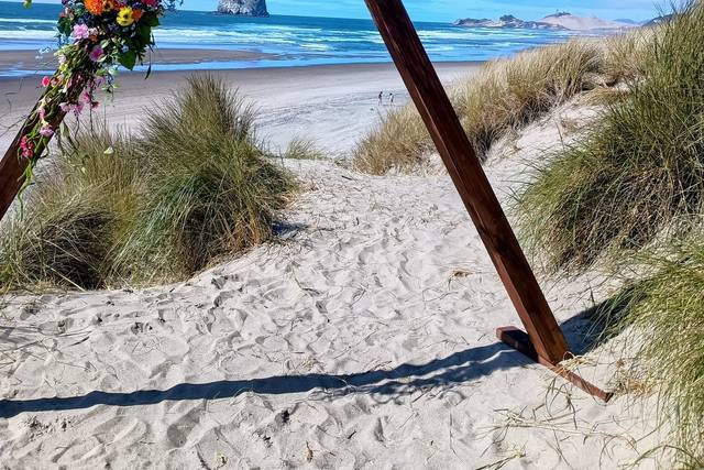 Pacific City wedding officiant