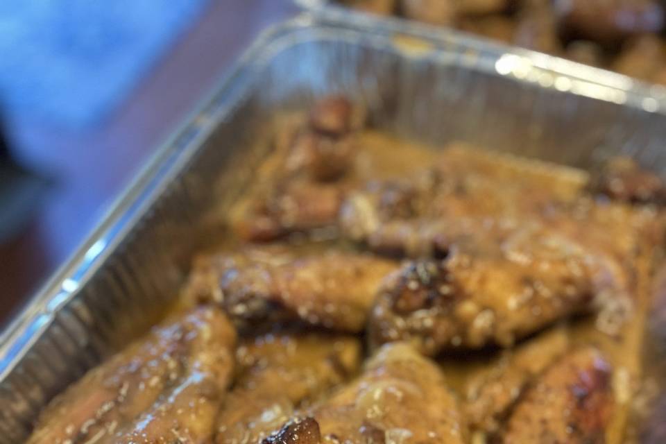 Smothered turkey wings