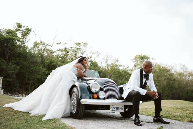 Tropical Chic Weddings & Events
