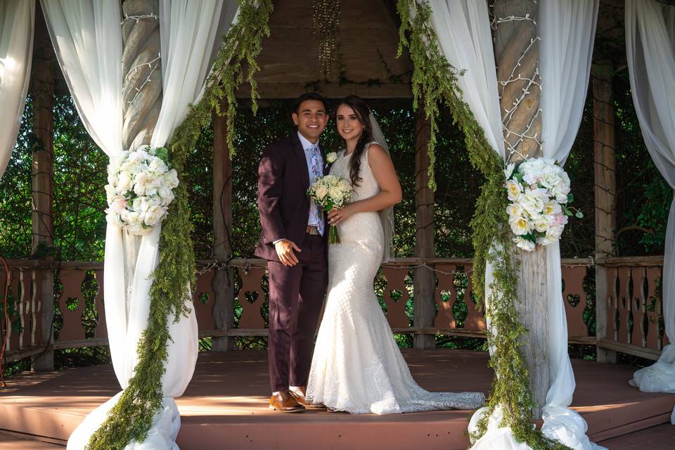WEDDINGS BY CONEXUS