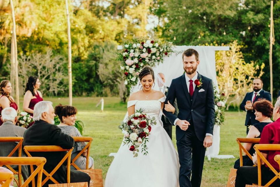 WEDDINGS BY CONEXUS