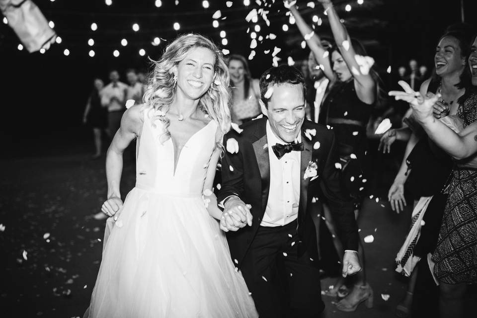 Just married - Jennifer DeBarros Photography