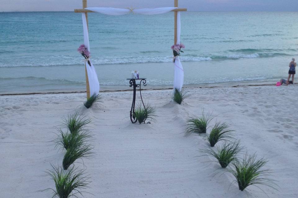 Gulf Coast Wedding & Event Rentals