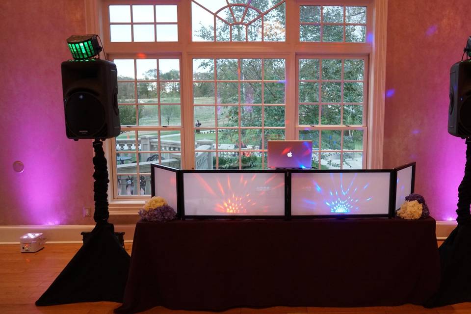 Linwood Estate: DJ Set Up