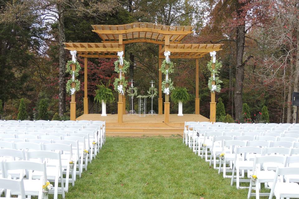 Outdoor ceremony