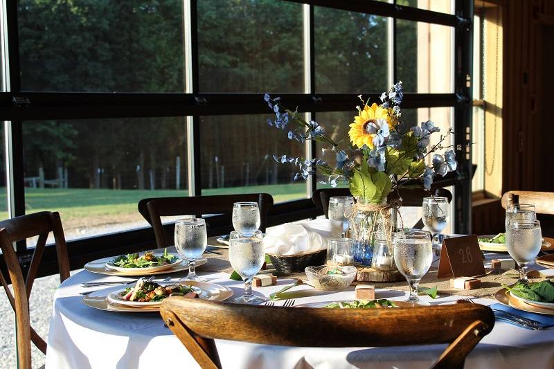 Barn reception table