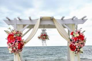 Christie's Flowers & Gifts
