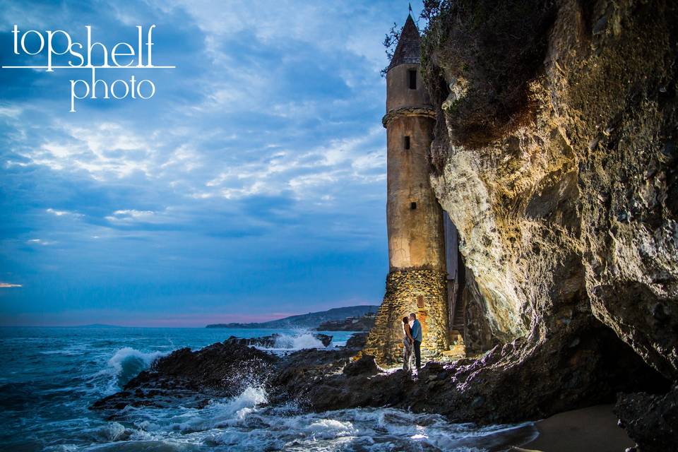 Engagement session by Top Shelf Photo.  Victoria Beach.  Laguna Beach.  www.top-shelf-photo.com