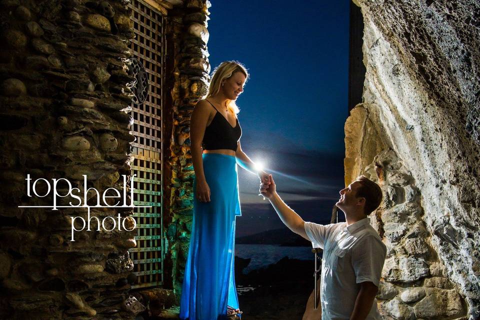 Engagement session by Top Shelf Photo.  Victoria Beach.  Laguna Beach.  www.top-shelf-photo.com