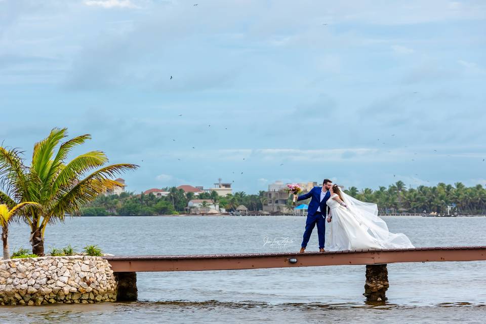 Belize Wedding Photographer