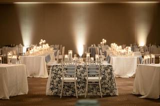 DoubleTree by Hilton Bloomington