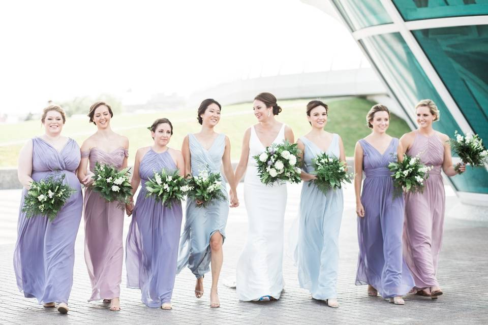 Bridesmaids Bouquets with Gree