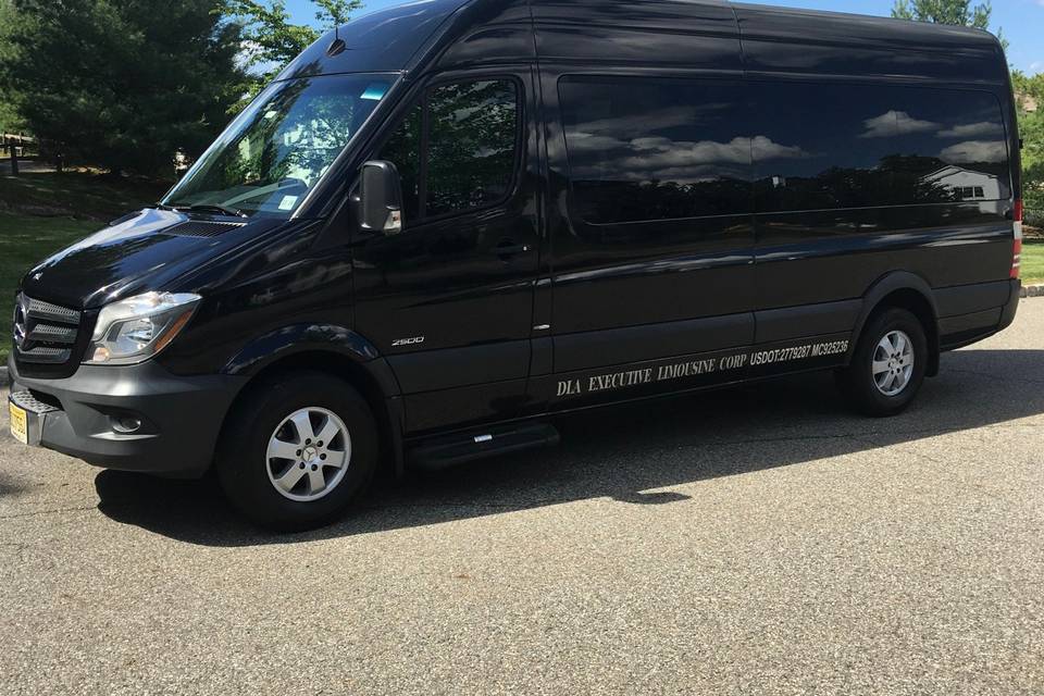 DLA Executive Limousine Corp.