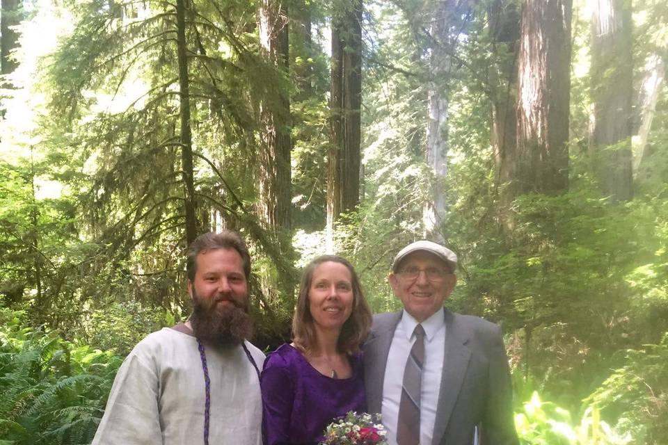 Group photo in the woods