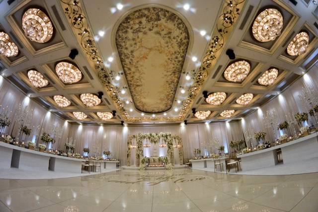 Millennium Ballroom At Metropol - Chic Wedding Venue - 318 Guests