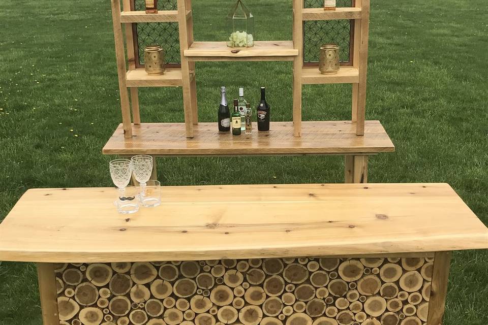 Cut Log Cocktail Bar