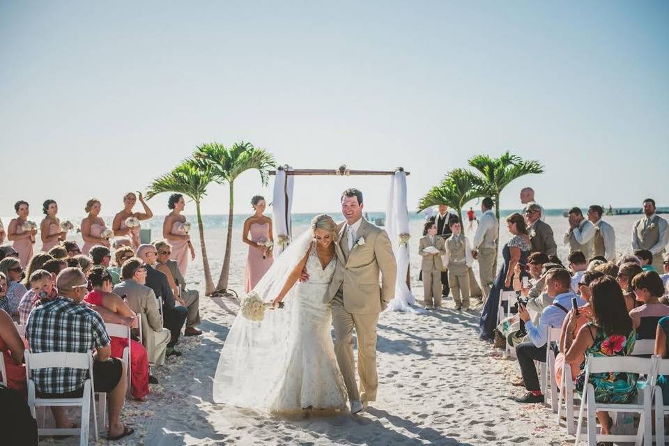 beach wedding