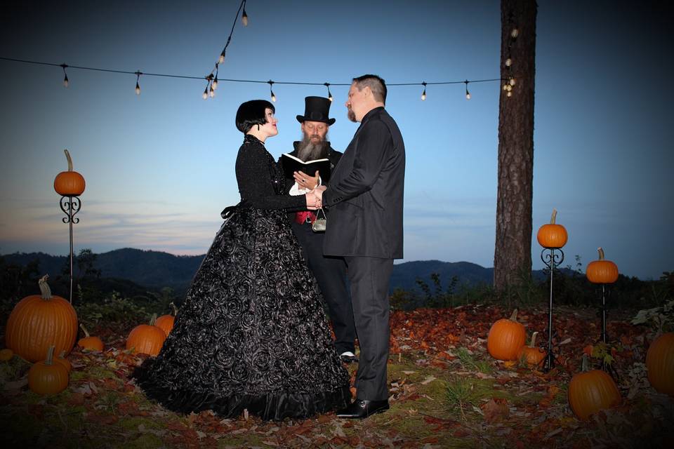 Halloween Weddings