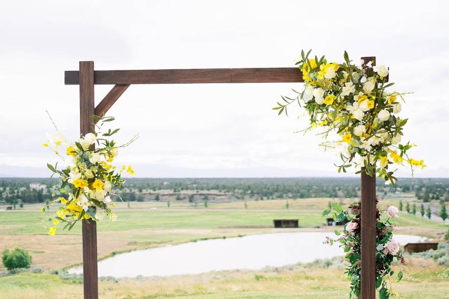 Garden Arch Rental