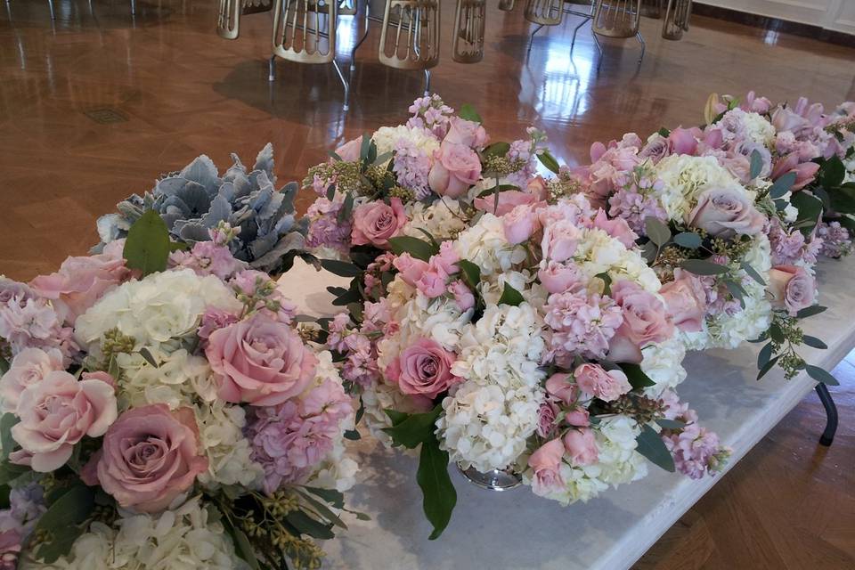 LV Floral Events - Flowers - Los Angeles, CA - WeddingWire