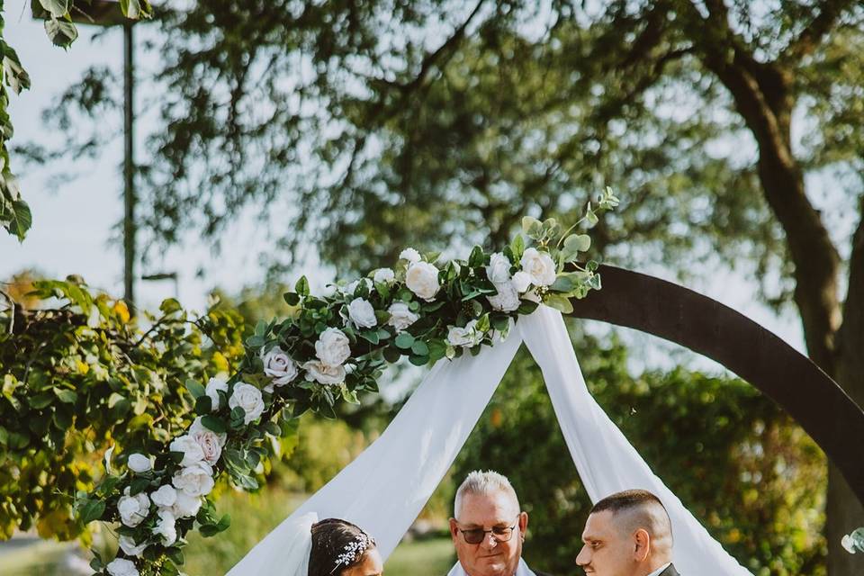 Ceremony arch designs