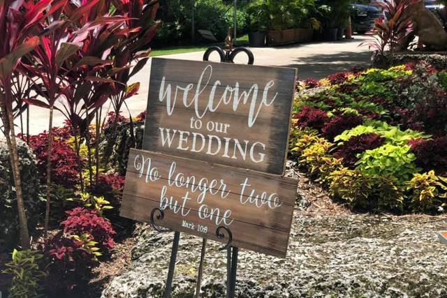 Welcome Sign