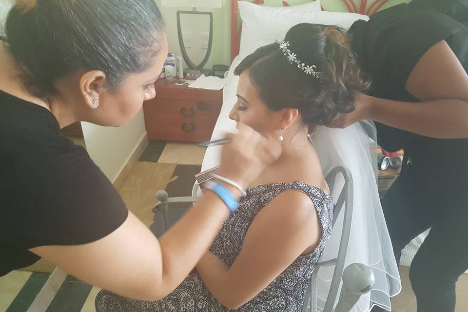 The Beauty studio playa (Hair-Make up & More)