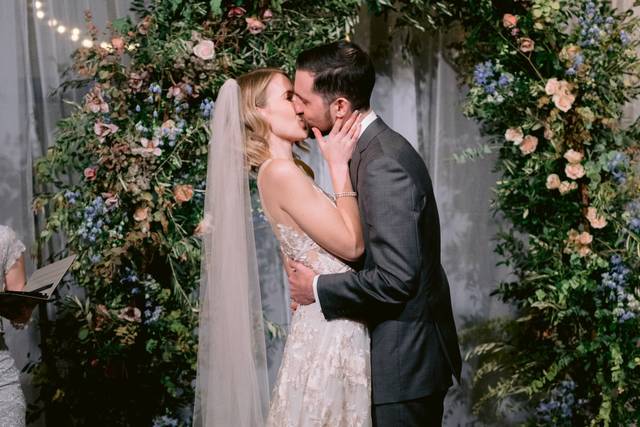 T&S / Katherine Marchand Photo