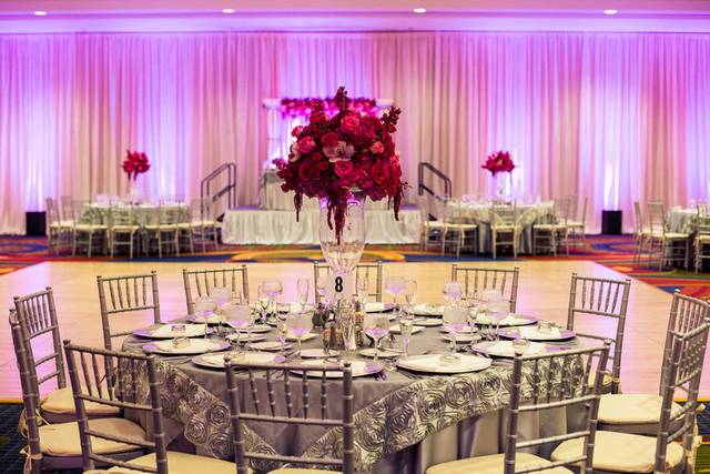 Our beautiful ballroom is a blank canvas to create the reception you always dreamed of.