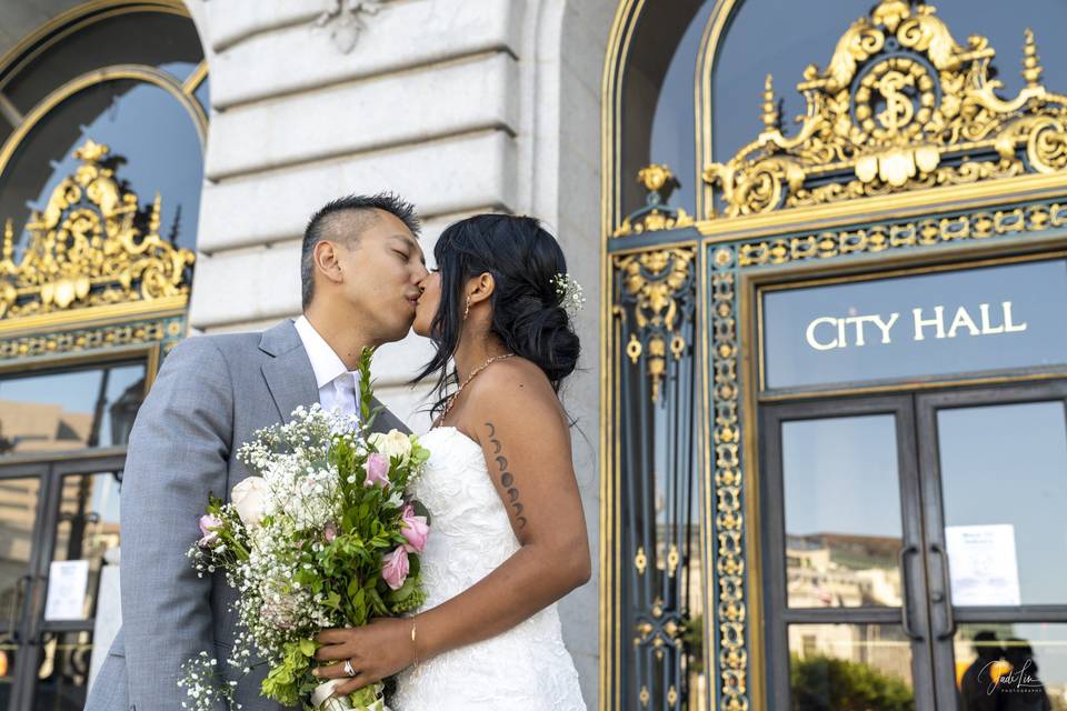 SF City Hall wedding