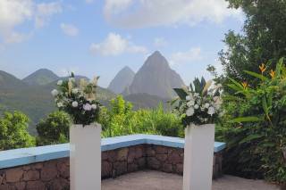 Extraordinary Weddings & Events