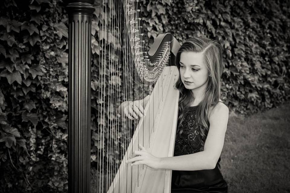 Emily Carpenter- Harpist
