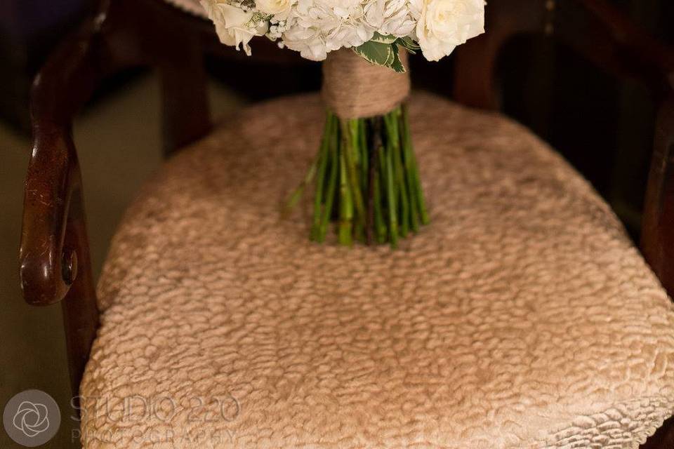 White bouquet