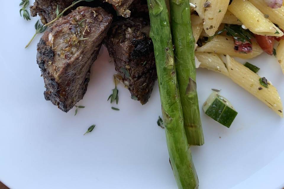 Steak tips and pasta salad