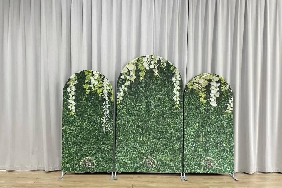 Greenery-3 panel arch backdrop