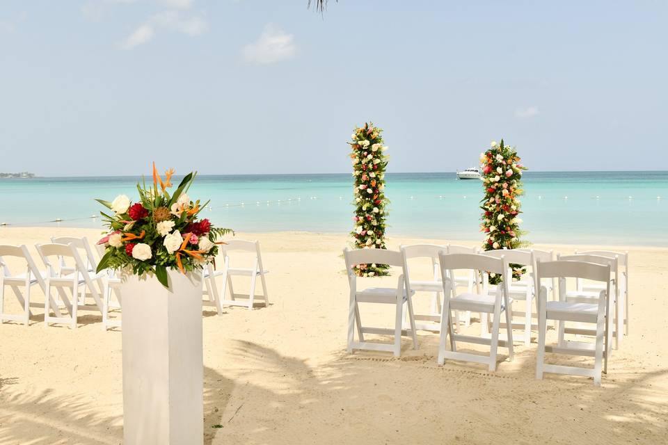 Wedding- Idle Awhile Villas