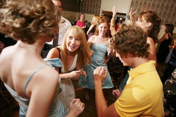 Wedding Guests Dancing to the Strings Attached Wedding Band